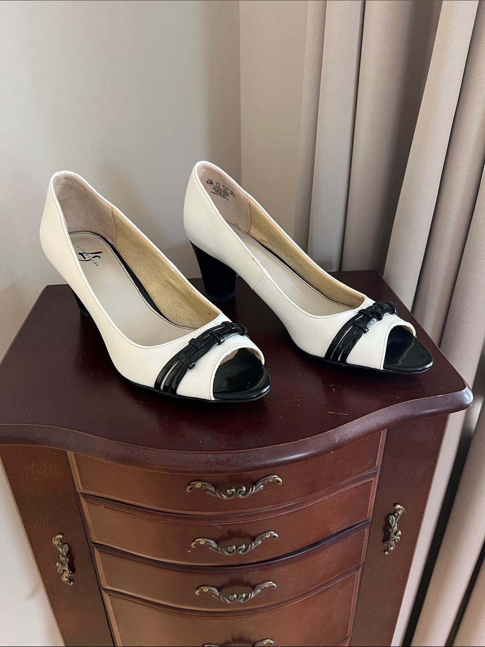 Life Stride White and Black Peep-Toe Heels with Strap Detail